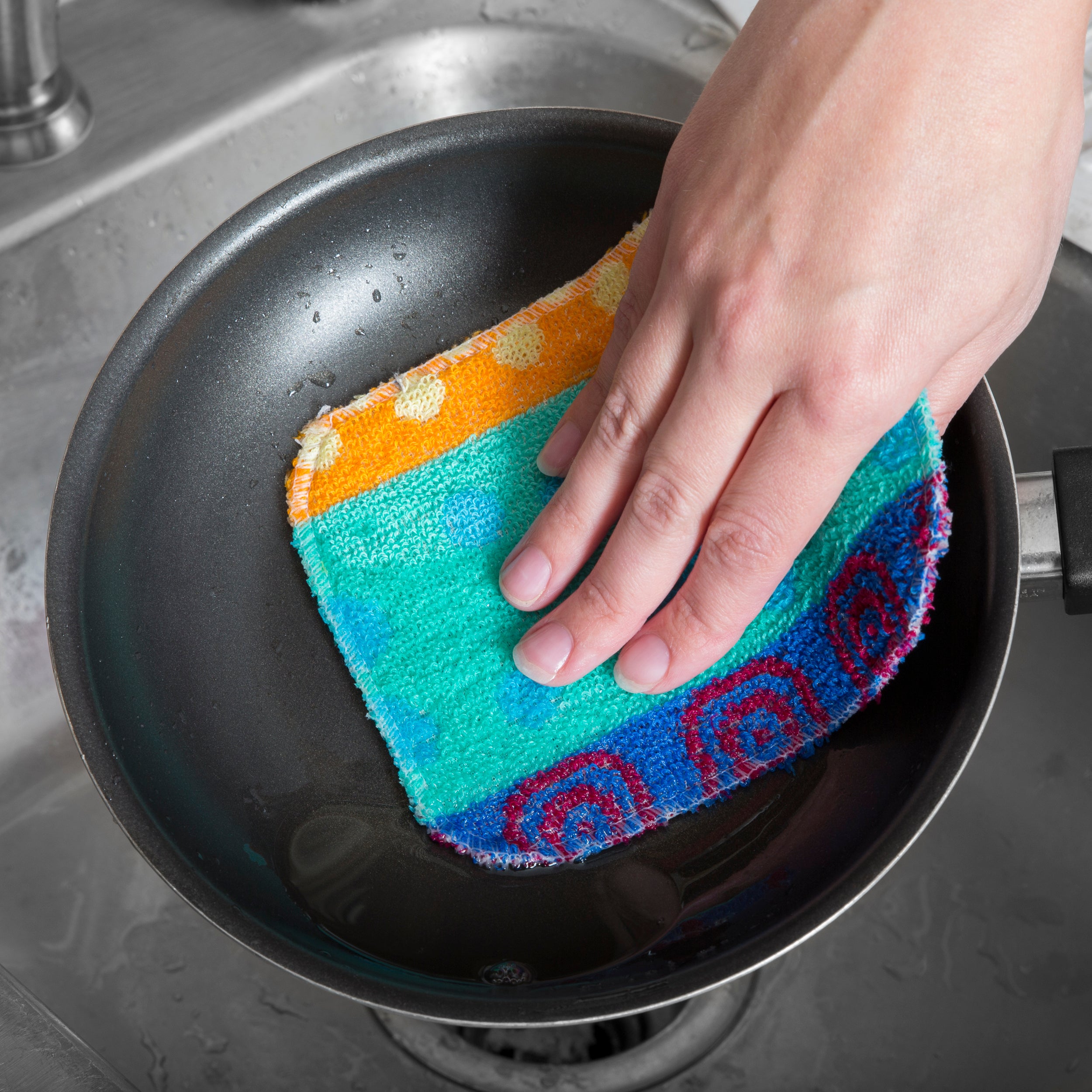 How to Clean a Dish Sponge the Absolute Right Way – Yaya Maria's